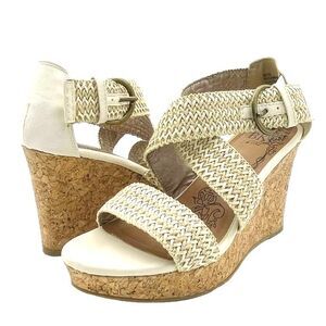 Buckle BKE Sole Reid Cream & Cork Platform Woven Strap Sandals Women’s Size 8.5